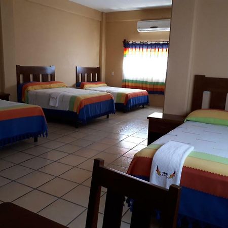 San Pedro Pochutla Hotel Alebrijes מראה חיצוני תמונה