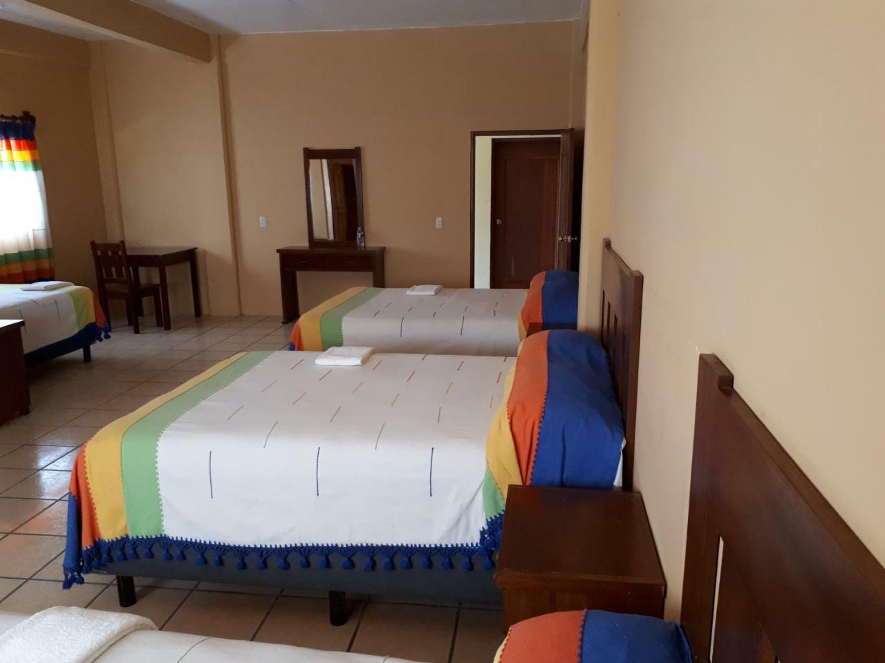 San Pedro Pochutla Hotel Alebrijes מראה חיצוני תמונה