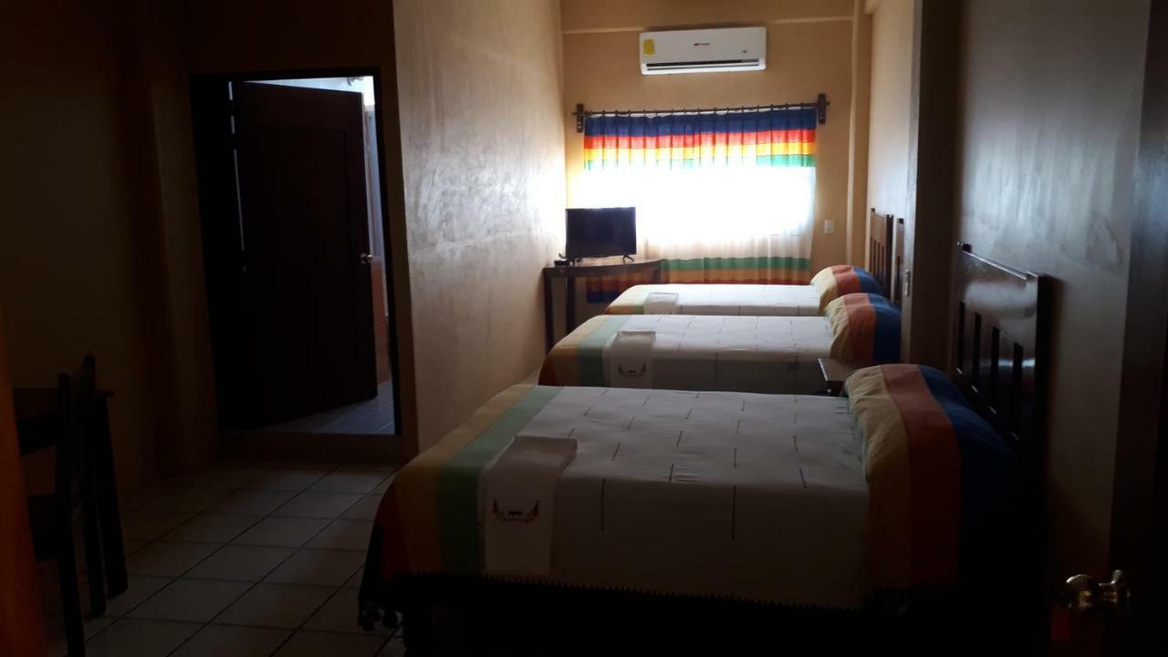 San Pedro Pochutla Hotel Alebrijes מראה חיצוני תמונה