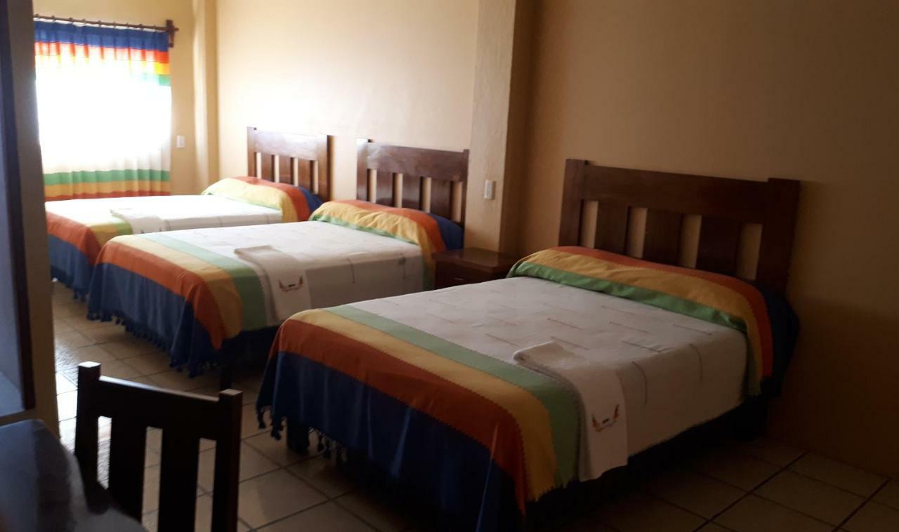 San Pedro Pochutla Hotel Alebrijes מראה חיצוני תמונה